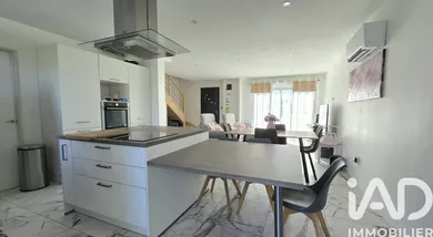 Maison traditionnelle à Gidy (45520)