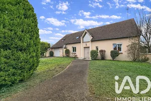 Detached house in Auxerre (89000)