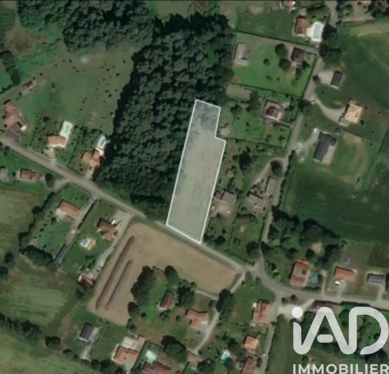 Terrain 5058 m² · à Saint-Junien · 73 500 €