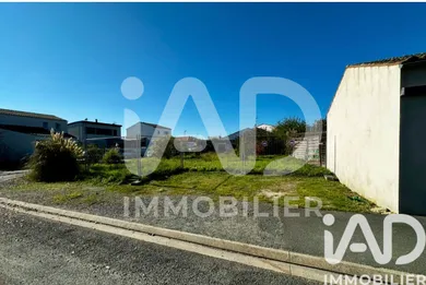 Terrain à bâtir à La Rochelle (17000)