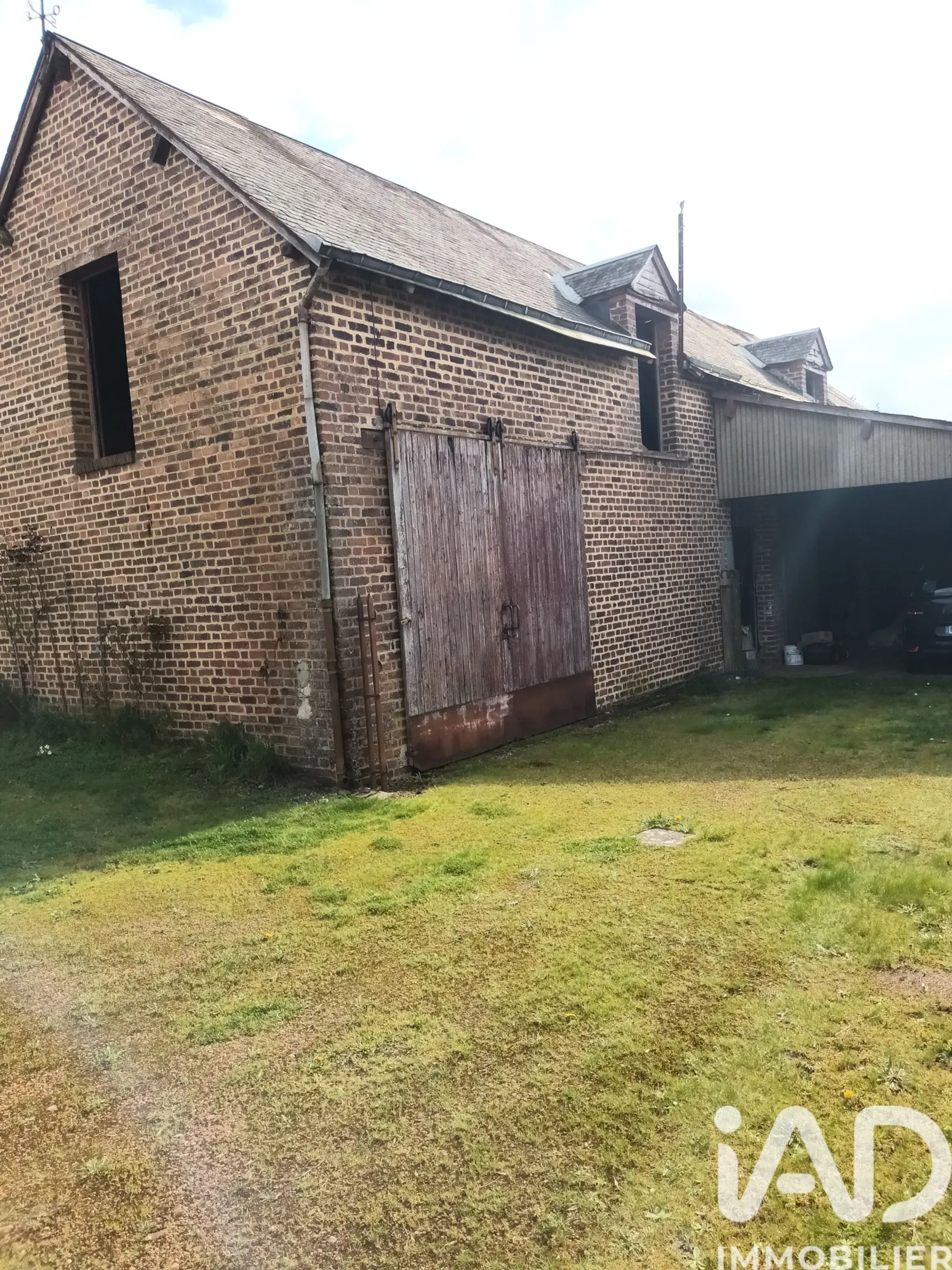 Vente maison à Brou (28160) : maison de ville 7 pièces 154 m² — 3