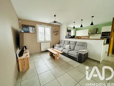 Detached house in Bussy-en-Othe (89400)