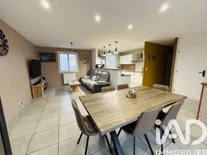 Pavillon à Bussy-en-Othe (89400)