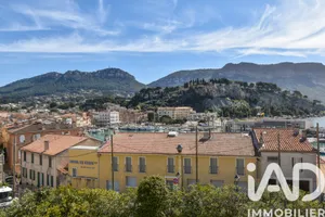 Apartment in Cassis (13260)