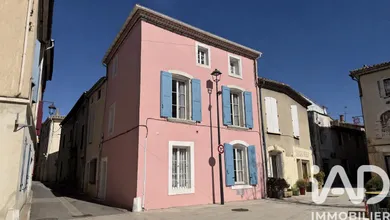 Townhouse in Monteux (84170)