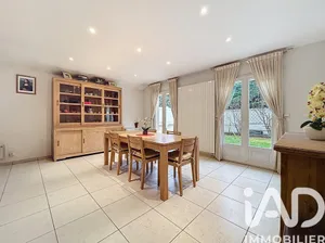 Maison à Chennevières-sur-Marne (94430)