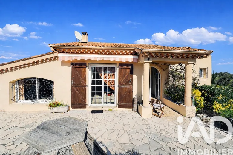 Maison 3 pièces 104 m² · à Fréjus · 104 m² · 679 000 €
