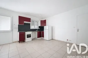 Appartement à Roissy-en-Brie (77680)