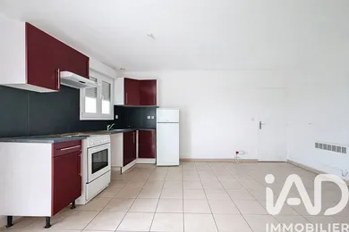 Apartment in Roissy-en-Brie (77680)