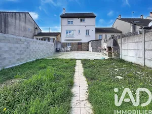 Maison à Villeneuve-le-Roi (94290)