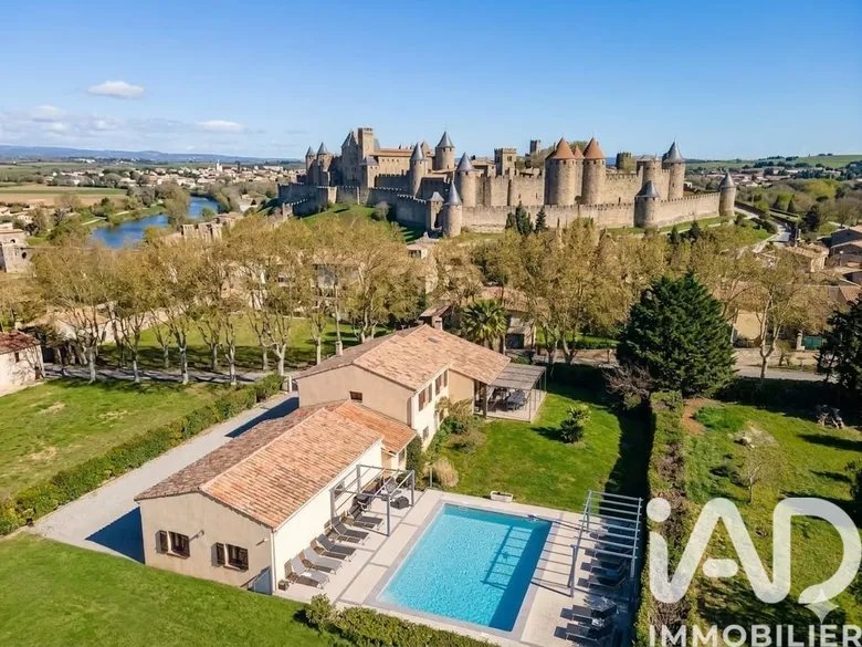 Maison 7 pièces 220 m² · à Carcassonne · 220 m² · 599 000 €
