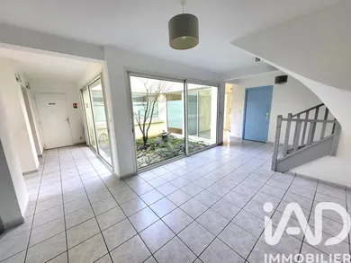 Architectural house in Saclay (91400)