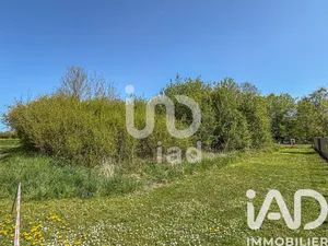 Terrain à Beautheil Saints (77120)