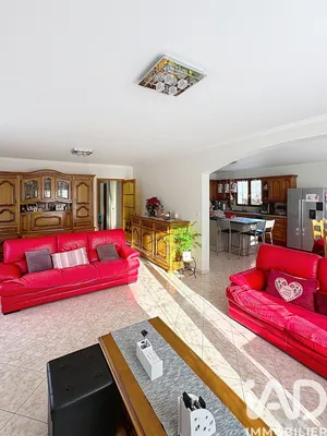 Maison à Vouvray (01200)