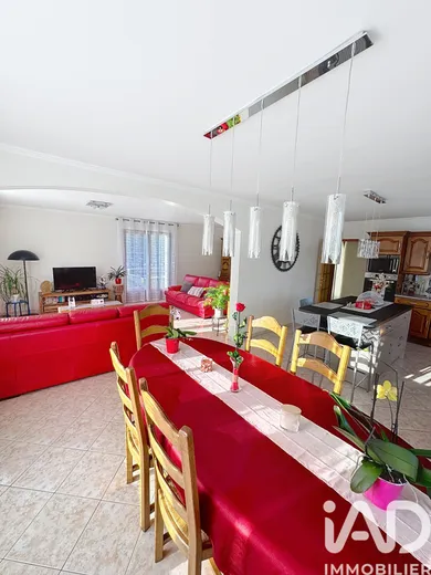 Maison à Vouvray (01200)