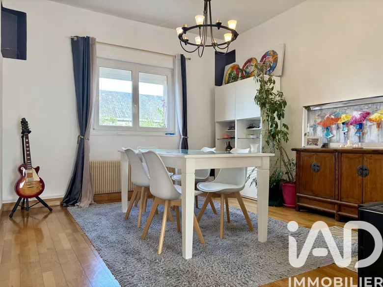 Maison 9 pièces 311 m² · à La Loupe · 311 m² · 343 000 €