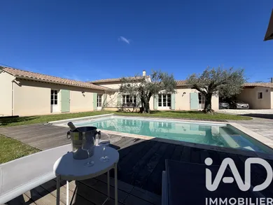 House in Vénéjan (30200)