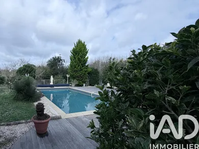 Maison traditionnelle à Mios (33380)