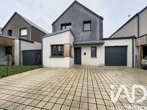 Maison à La Gouesnière (35350)