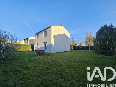 Maison à Moissac (82200)