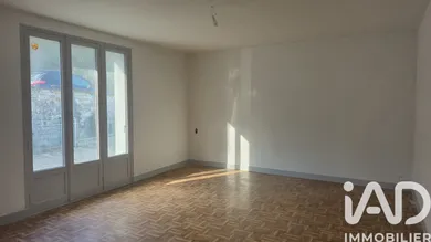 Maison de ville à Saint-Léonard-de-Noblat (87400)