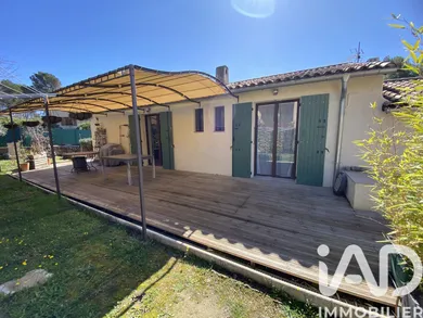 House in Lauris (84360)