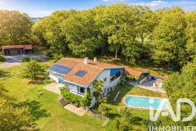 Maison de campagne à Urcuit (64990)