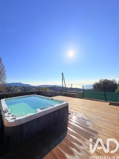 Appartement à Nice (06200)