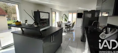 Maison de village à Saint-Léger-aux-Bois (60170)