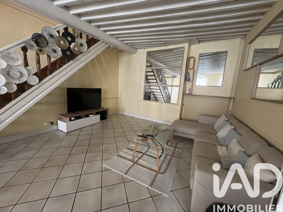 Vente maison à Thiers (63300) : maison de ville 4 pièces 97 m² — 5