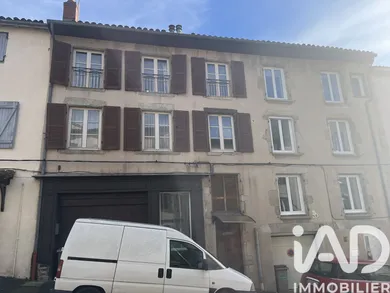Maison de ville à Thiers (63300)