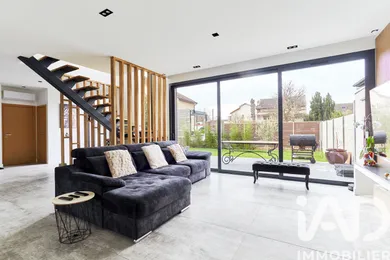 House in Houilles (78800)