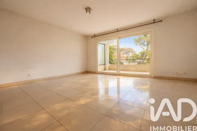 Apartment in Saint-Raphaël (83700)