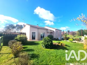 Maison traditionnelle à Rochechouart (87600)