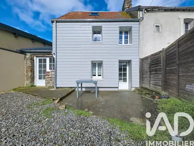 Maison à Saint-Pair-sur-Mer (50380)