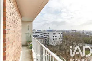 Apartment in Montigny-le-Bretonneux (78180)