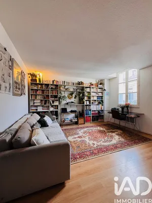 Apartment in Bordeaux (33000)