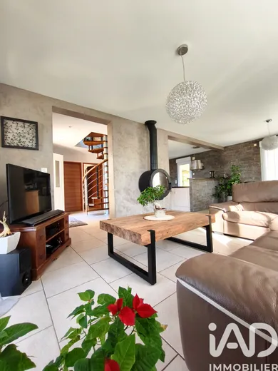 Maison d'architecte à Beaurieux (02160)