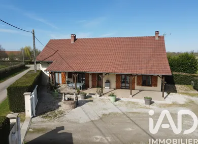 House in Simard (71330)