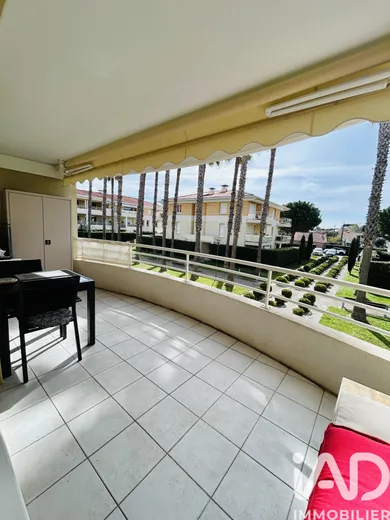 Apartment in Antibes (06600)