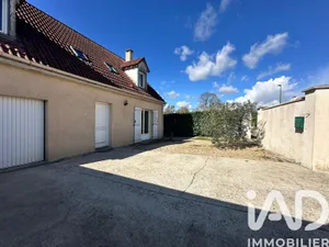 Detached house in Villeblevin (89340)