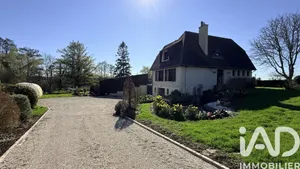 House in Commes (14520)