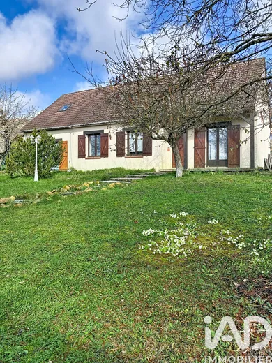 Maison à Montigny-Lencoup (77520)