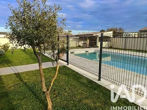 Maison à Camps-sur-l'Isle (33660)