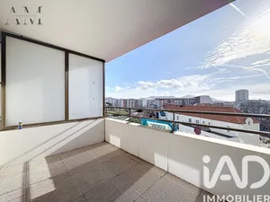 Apartment in Marseille (13008)