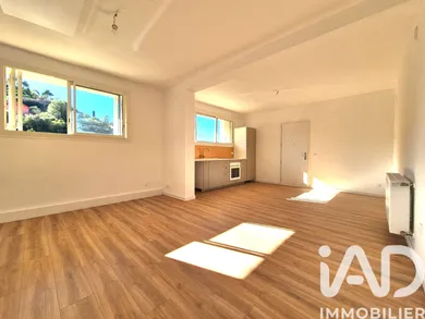 Appartement à Cagnes-sur-Mer (06800)