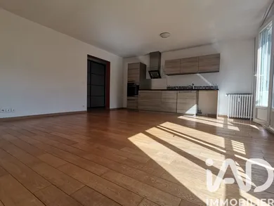 Appartement à Le Kremlin-Bicêtre (94270)