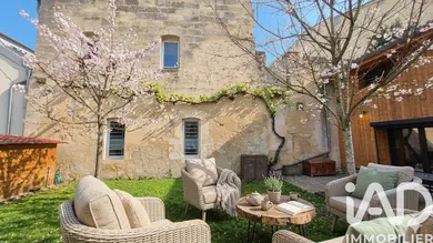 Maison traditionnelle à Bordeaux (33300)