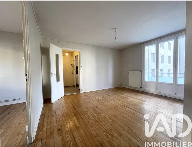 Appartement 4 pièces 58 m² · à Grenoble · 57,9 m² · 130 000 €