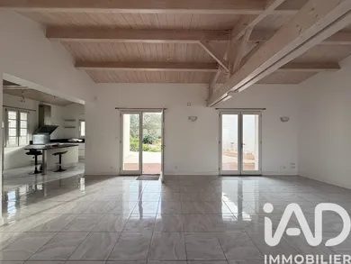 Maison de village à La Flotte (17630)